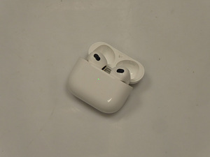 Kõrvaklappid Apple AirPods 3 (4 foto / 6)