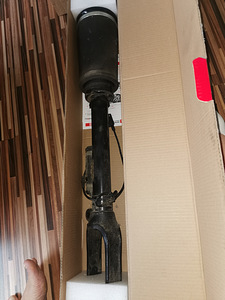 Амортизатор ML Mercedes (2 фото из 2)