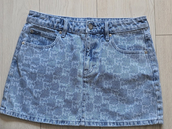 Seelik DKNY 36