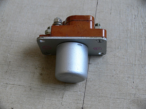 Kontaktor (2 foto / 2)