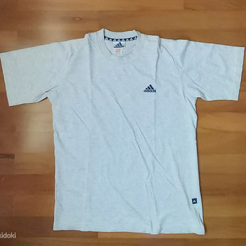 Adidas T-shirt