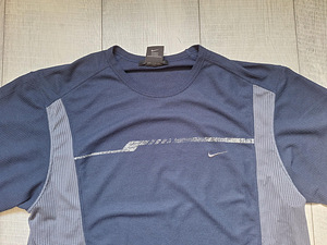 T-shirt Nike (5 foto / 5)