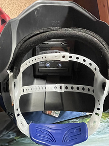 Сварочная маска (2 фото из 3)