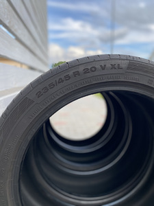 CONTINENTAL CONTISPORTCONTACT 5 235/45 R20 (3 фото из 6)