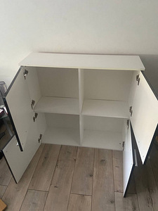 Новый шкаф (2 фото из 2)