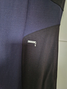 Guess kleit S (4 foto / 5)