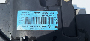Фары Audi A4 2001 (3 фото из 4)