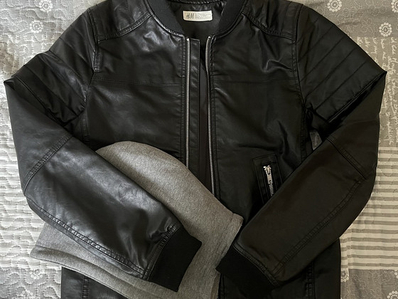 H&M kunstnahast jope, pikkus 152 cm