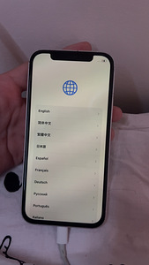 iPhone 12 (3 фото из 4)