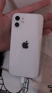 iPhone 12 (4 фото из 4)