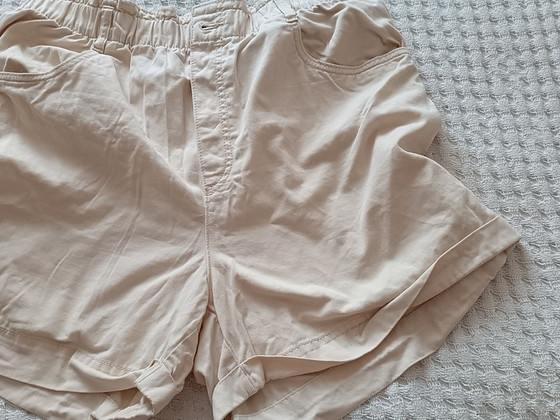 Женские шорты h&m размер L