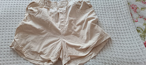 Naiste lühikesed püksid h&m s L (1 foto / 1)