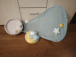 Карусель для кровати Chicco Next2Moon (3 фото из 3)