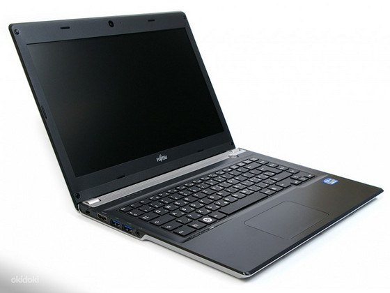 Sülearvuti Fujitsu Lifebook UH552