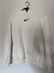 Толстовка Nike (3 фото из 3)