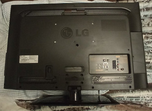 LG32LD565 FHD (1 фото из 4)