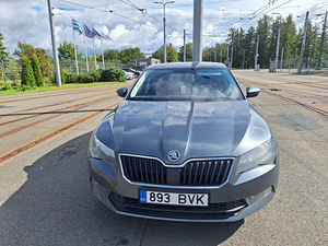 Skoda superb (1 фото из 5)