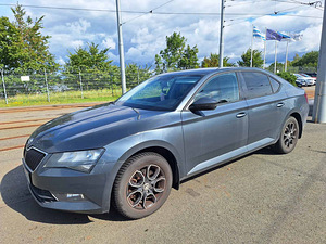 Skoda superb (2 фото из 5)