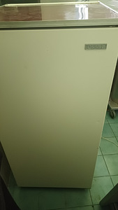 Продаются различные холодильники (4 фото из 4)