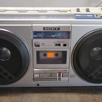 Sony CFS-77L