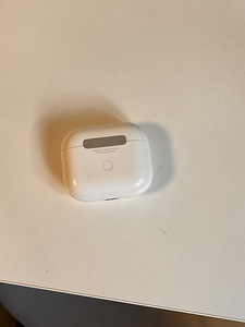 Продаются airpods 3 (3 фото из 4)