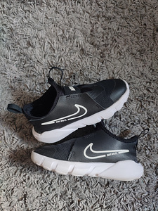 Кроссовки Nike (1 фото из 1)
