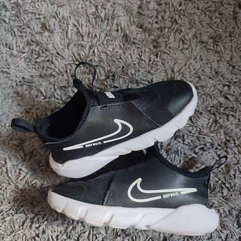 Кроссовки Nike