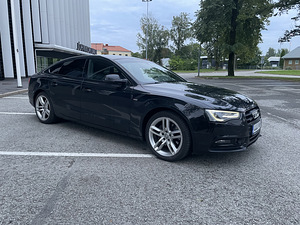 AUDI A5 S-line (2 фото из 9)