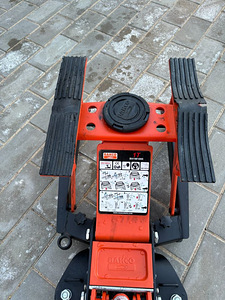 Домкрат Bahco BH1M1000 - 1т (3 фото из 3)