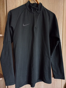Спортивная кофта Nike, S (1 фото из 3)