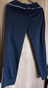 Спортивные штаны (3 фото из 3)
