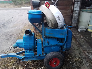 Müüa veepump koos voolikute ja otsikutega (2 foto / 2)
