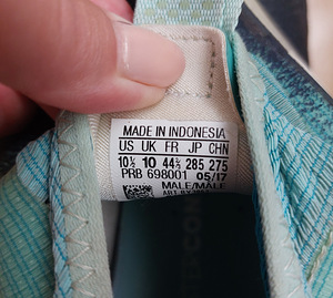 Adidas jalgpallijalatsid, suurus 44 2/3 (2 foto / 2)