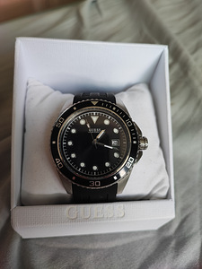 Guess Kell, Часы Guess (3 фото из 3)