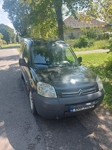 Citroen Berlingo 1.6 66kw 2008a (1 фото из 11)