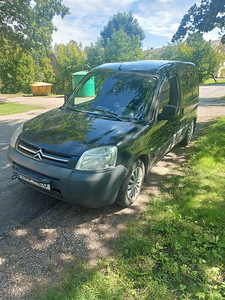 Citroen Berlingo 1.6 66kw 2008a (2 фото из 11)