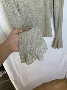 Блузка (2 фото из 2)