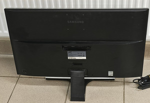 Монитор Samsung U28E590D + Адаптер (4 фото из 6)