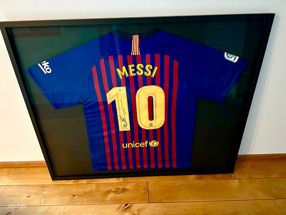 Messi match worn shirt 2018 - Becket Verified.