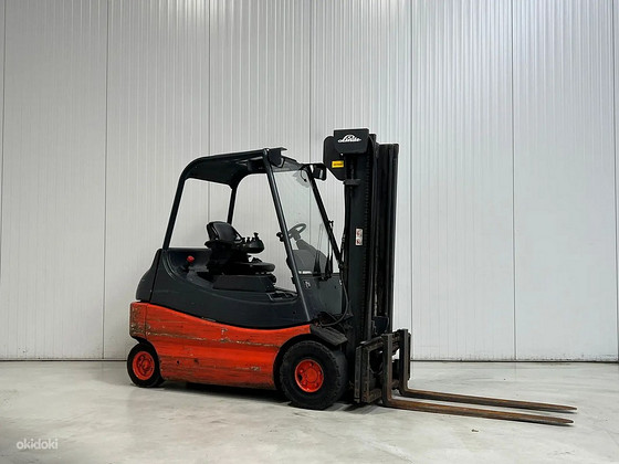 Электропогрузчик Linde E25-02
