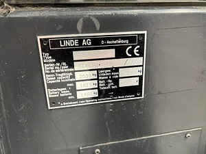 Elektritõstuk Linde E25-02 (5 foto / 7)