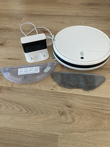 Mi Robot Vacuum- Mop 2 lite (3 фото из 3)