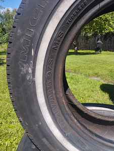 Michelin X Radial 215/70 R15 (3 foto / 4)