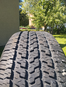 Michelin X Radial 215/70 R15 (4 foto / 4)