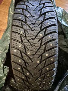 185/60R15 SW-8 naastrehvid 88T XL (1 foto / 4)