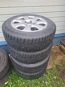 Veljed koos rehvidega Audi Q7 4L (1 foto / 3)