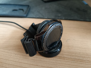 Samsung gear s3 frontier (1 foto / 3)