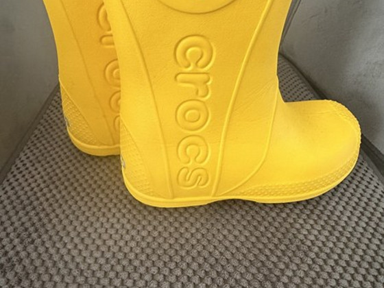 Crocs J1