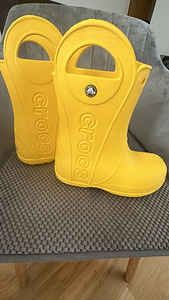 Crocs J1 (3 фото из 3)