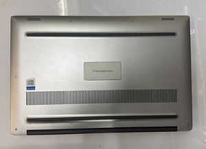 Sülearvuti Dell Precision 5520 + Laadija (3 foto / 9)